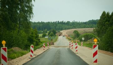 Attēls rakstam: Plānojot ceļu, jāņem vērā pieaugošais būvdarbu apjoms un satiksmes ierobežojumi
