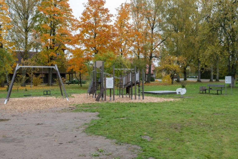 Vairākos Ogres novada pagastos ir iekārtoti jauni bērnu rotaļu laukumi