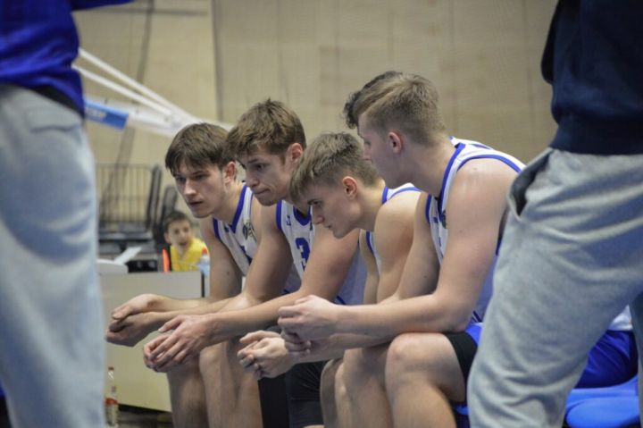 Basketbola skola "Ogre” viesos piekāpjas “Rīgas Zeļļi II” komandai