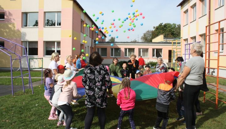 Īstenots konkursa “R.A.D.I. - Ogres novadam” projekts “Kustīgs seniors - vesels seniors - gudrs seniors”