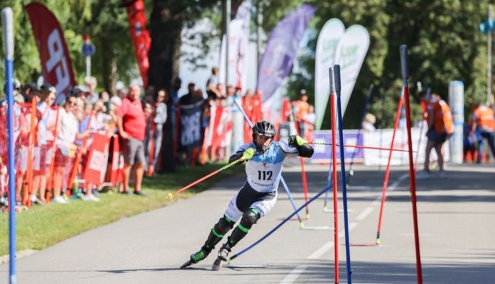 Latvijas sportistiem izdodas ielauzties TOP 10 skrituļslaloma Pasaules Kausa posmā Ikšķilē