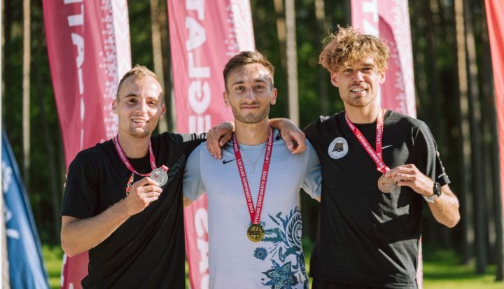 Ogres novada sporta centra audzēkņiem lieliski panākumi Latvijas čempionātā vieglatlētikā
