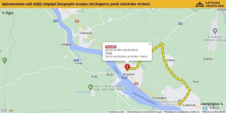 Uz Daugavpils šosejas Ķegumā bloķēta satiksme Lielvārdes virzienā