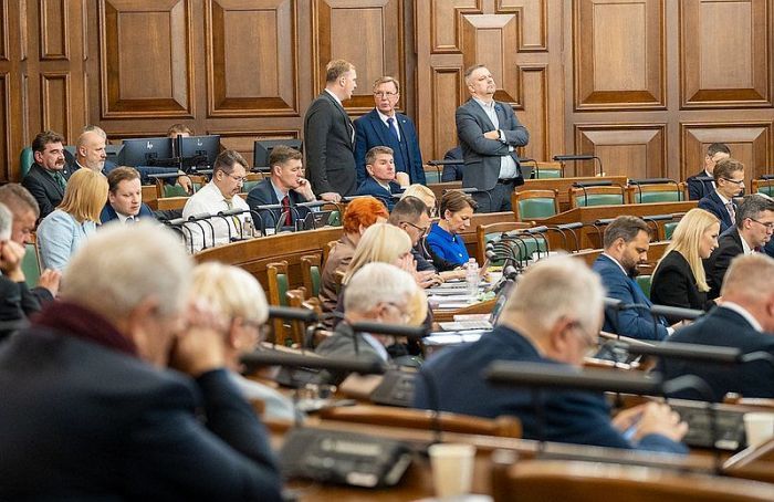 Saeima konceptuāli atbalsta 2025.gada valsts budžeta projektu