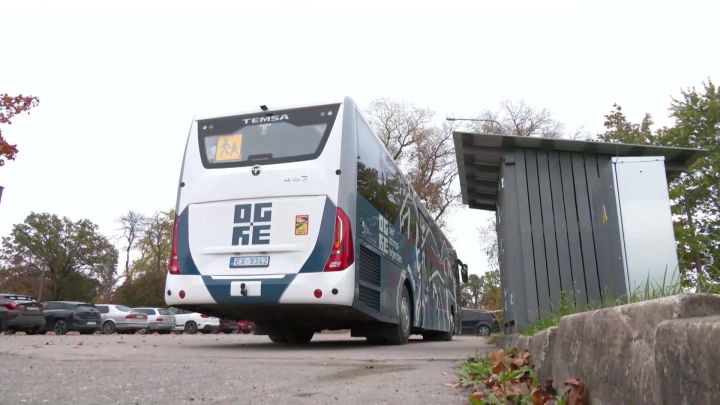 Pašvaldība: Jaunais skolēnu autobuss tiek testēts