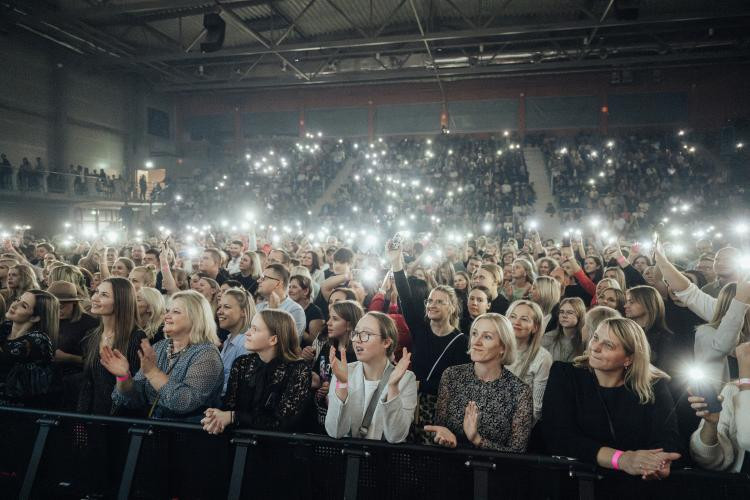 FOTO. Atskats uz grandiozo Aijas Andrejevas lielkoncertu Liepājā