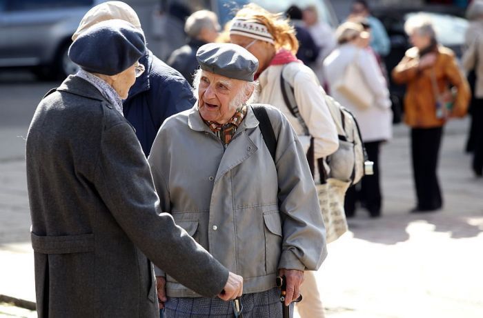 Aptauja. Ko jūs domājat par pensiju sistēmu Latvijā?