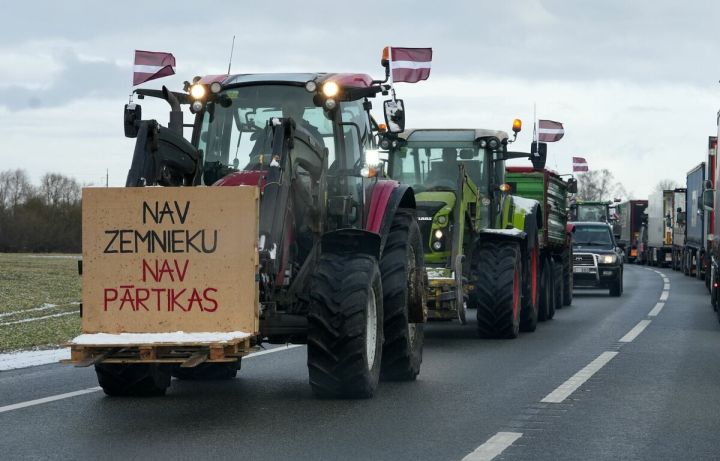 Atbalstot meža nozares pārstāvjus, protestu turpina arī lauksaimnieki
